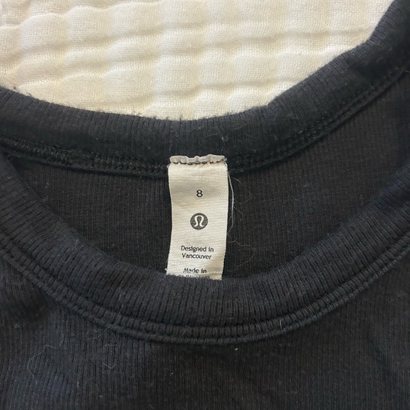 Lululemon Black Hold Tight Top - Picture 5 of 5